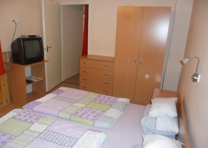 Pallósi Ház A