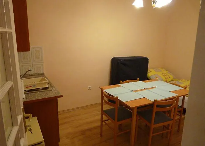 Pallósi Ház A Appartamento Sárvár